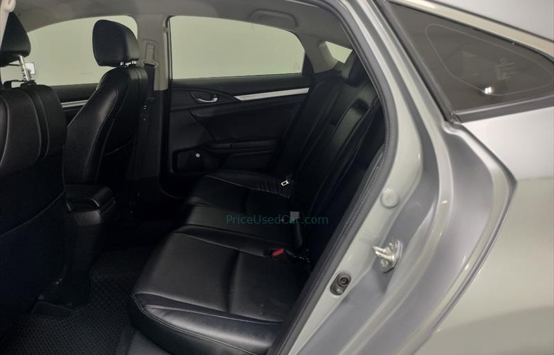ขายรถเก๋งมือสอง-honda-ฮอนด้า-civic-ซีวิค-รถปี2020-รหัส78996-741891de.jpg ขายรถเก๋งมือสอง-honda-ฮอนด้า-civic-ซีวิค-รถปี2020-รหัส78996-741891de.jpg