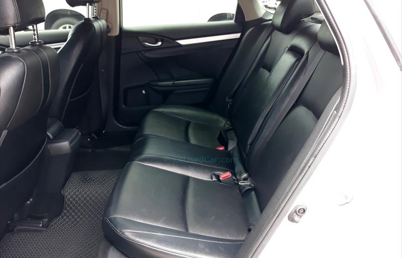 ขายรถเก๋งมือสอง-honda-ฮอนด้า-civic-ซีวิค-รถปี2020-รหัส78997-717d4846.jpg ขายรถเก๋งมือสอง-honda-ฮอนด้า-civic-ซีวิค-รถปี2020-รหัส78997-717d4846.jpg