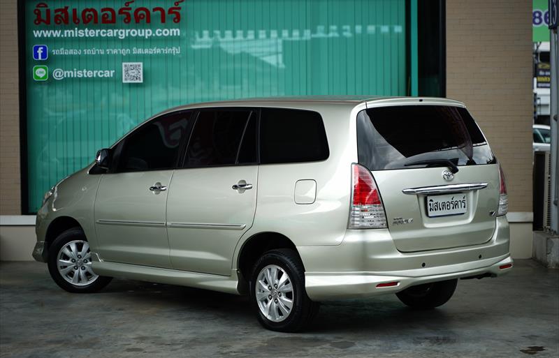 ขายรถตู้มือสอง toyota innova รถปี2011 รหัส 78999 รูปที่3