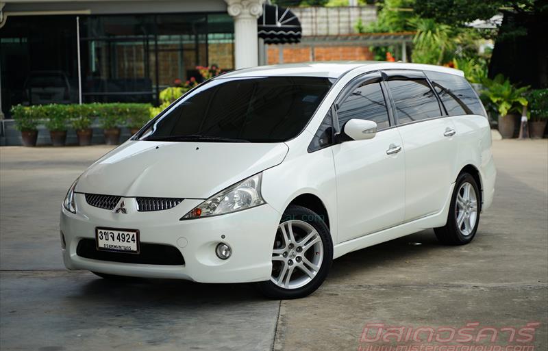 รถตู้มือสอง MITSUBISHI SPACE WAGON รถปี 2010