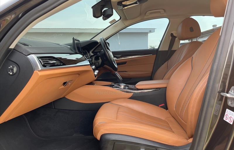 ขายรถเก๋งมือสอง-bmw-บีเอ็มดับบลิว-530i-รถปี2018-รหัส79051-6941e0d0.jpg ขายรถเก๋งมือสอง-bmw-บีเอ็มดับบลิว-530i-รถปี2018-รหัส79051-6941e0d0.jpg