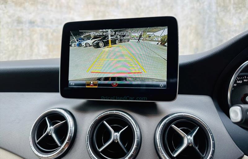 ขายรถเก๋งมือสอง-mercedes-benz-เมอร์เซเดสเบนซ์-cla200-รถปี2017-รหัส79101-fa872c3d.jpg ขายรถเก๋งมือสอง-mercedes-benz-เมอร์เซเดสเบนซ์-cla200-รถปี2017-รหัส79101-fa872c3d.jpg