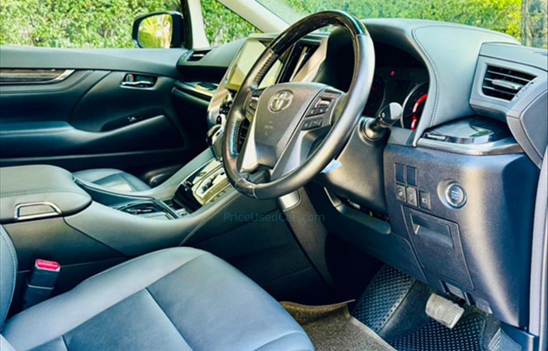 ขายรถตู้มือสอง-toyota-โตโยต้า-alphard-อัลพาร์ด-รถปี2022-รหัส79119-11870eb2.jpg ขายรถตู้มือสอง-toyota-โตโยต้า-alphard-อัลพาร์ด-รถปี2022-รหัส79119-11870eb2.jpg