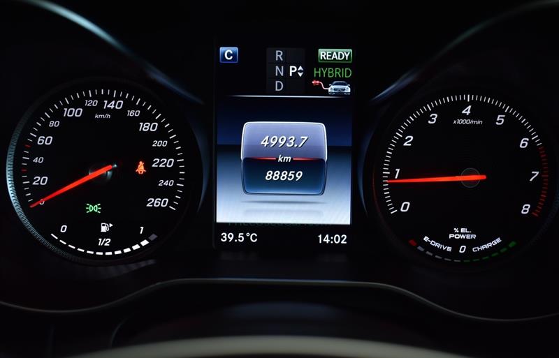 ขายรถเก๋งมือสอง-mercedes-benz-เมอร์เซเดสเบนซ์-c350-ซีสามห้าศูนย์-รถปี2016-รหัส79120-0190212b.jpg ขายรถเก๋งมือสอง-mercedes-benz-เมอร์เซเดสเบนซ์-c350-ซีสามห้าศูนย์-รถปี2016-รหัส79120-0190212b.jpg