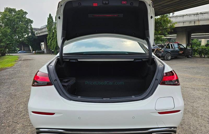 ขายรถเก๋งมือสอง-mercedes-benz-เมอร์เซเดสเบนซ์-e300-อีสามศูนย์ศูนย์-รถปี2021-รหัส79130-5d1fcc94.jpg ขายรถเก๋งมือสอง-mercedes-benz-เมอร์เซเดสเบนซ์-e300-อีสามศูนย์ศูนย์-รถปี2021-รหัส79130-5d1fcc94.jpg