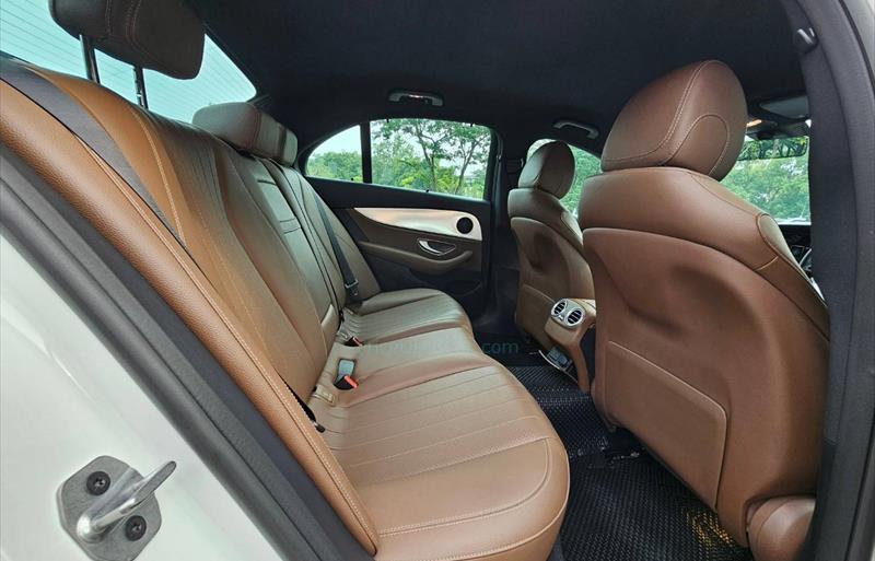 ขายรถเก๋งมือสอง-mercedes-benz-เมอร์เซเดสเบนซ์-e300-อีสามศูนย์ศูนย์-รถปี2021-รหัส79130-903c86a8.jpg ขายรถเก๋งมือสอง-mercedes-benz-เมอร์เซเดสเบนซ์-e300-อีสามศูนย์ศูนย์-รถปี2021-รหัส79130-903c86a8.jpg