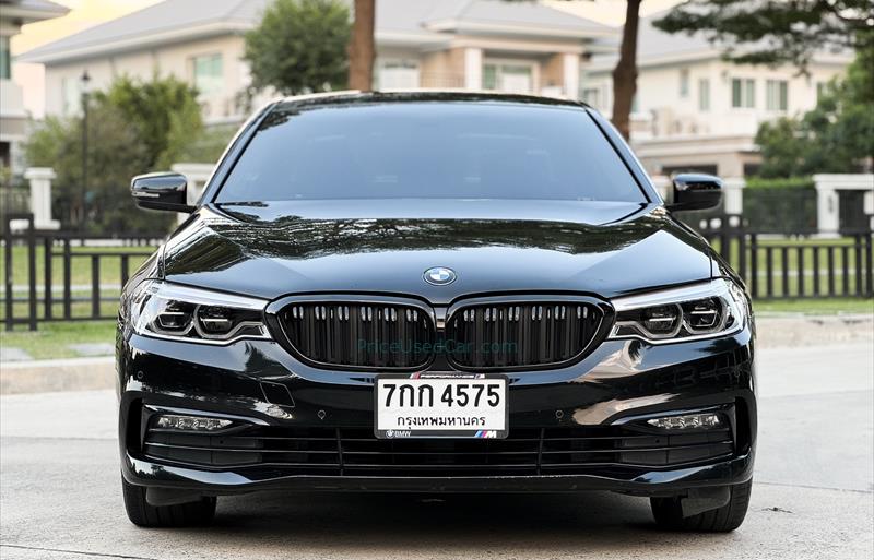 ขายรถเก๋งมือสอง-bmw-บีเอ็มดับบลิว-520d-ห้าสองศูนย์ดี-รถปี2018-รหัส79132-76937b48.jpg ขายรถเก๋งมือสอง-bmw-บีเอ็มดับบลิว-520d-ห้าสองศูนย์ดี-รถปี2018-รหัส79132-76937b48.jpg