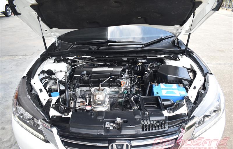 ขายรถเก๋งมือสอง-honda-ฮอนด้า-accord-แอคคอร์ด-รถปี2013-รหัส79168-a1993805.jpg ขายรถเก๋งมือสอง-honda-ฮอนด้า-accord-แอคคอร์ด-รถปี2013-รหัส79168-a1993805.jpg