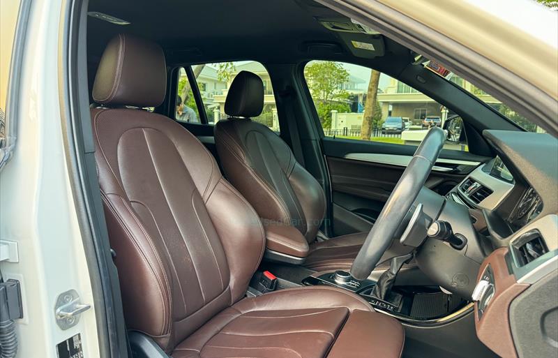 ขายรถ-suv-มือสอง-bmw-บีเอ็มดับบลิว-x1-เอ็กซ์1-รถปี2019-รหัส79263-e3bc8584.jpg ขายรถ-suv-มือสอง-bmw-บีเอ็มดับบลิว-x1-เอ็กซ์1-รถปี2019-รหัส79263-e3bc8584.jpg