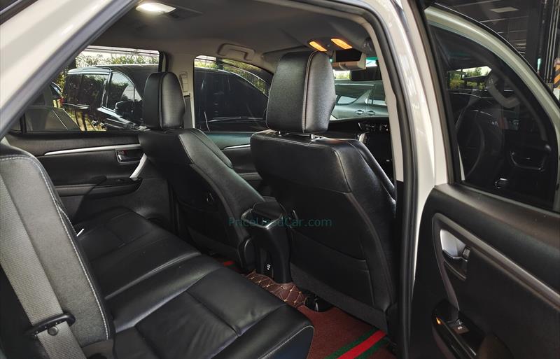 ขายรถ-suv-มือสอง-toyota-โตโยต้า-fortuner-ฟอร์จูนเนอร์-รถปี2020-รหัส79314-da129732.jpg ขายรถ-suv-มือสอง-toyota-โตโยต้า-fortuner-ฟอร์จูนเนอร์-รถปี2020-รหัส79314-da129732.jpg