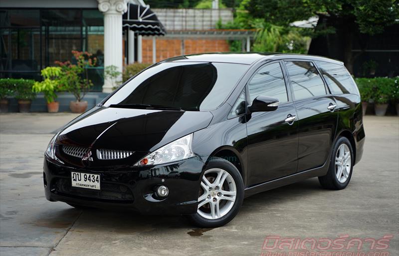 รถตู้มือสอง MITSUBISHI SPACE WAGON รถปี 2010
