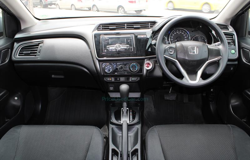 ขายรถเก๋งมือสอง-honda-ฮอนด้า-city-ซิตี้-รถปี2019-รหัส79408-fc4d13e3.jpg ขายรถเก๋งมือสอง-honda-ฮอนด้า-city-ซิตี้-รถปี2019-รหัส79408-fc4d13e3.jpg
