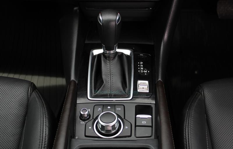 ขายรถเก๋งมือสอง-mazda-มาสด้า-3-สาม-รถปี2018-รหัส79409-1e98e368.jpg ขายรถเก๋งมือสอง-mazda-มาสด้า-3-สาม-รถปี2018-รหัส79409-1e98e368.jpg