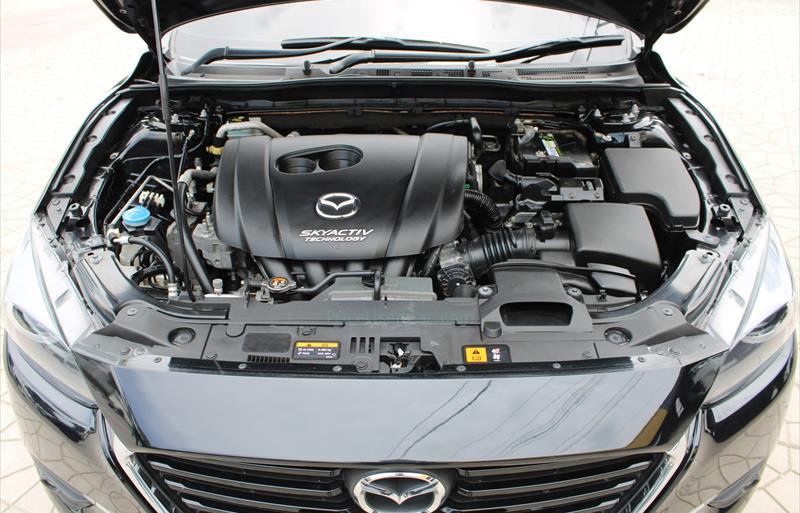 ขายรถเก๋งมือสอง-mazda-มาสด้า-3-สาม-รถปี2018-รหัส79409-88d30915.jpg ขายรถเก๋งมือสอง-mazda-มาสด้า-3-สาม-รถปี2018-รหัส79409-88d30915.jpg