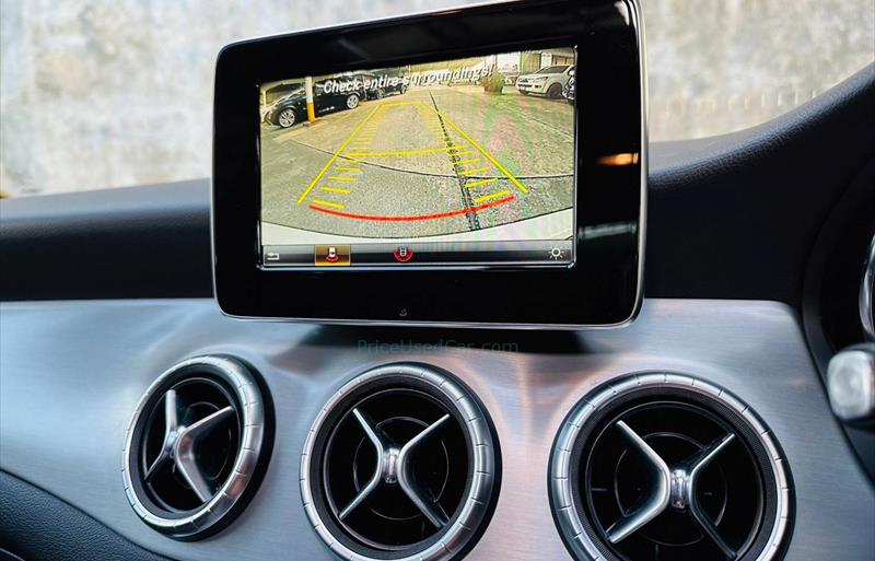 ขายรถเก๋งมือสอง-mercedes-benz-เมอร์เซเดสเบนซ์-cla250-amg-ซีแอลเอสองห้าศูนย์-เอเอ็มจี-รถปี2016-รหัส79415-5478f06d.jpg ขายรถเก๋งมือสอง-mercedes-benz-เมอร์เซเดสเบนซ์-cla250-amg-ซีแอลเอสองห้าศูนย์-เอเอ็มจี-รถปี2016-รหัส79415-5478f06d.jpg