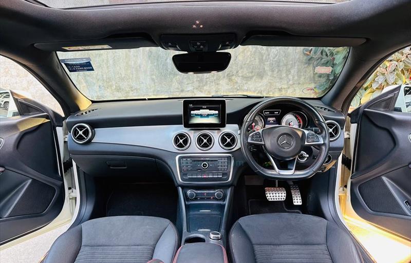 ขายรถเก๋งมือสอง-mercedes-benz-เมอร์เซเดสเบนซ์-cla250-amg-ซีแอลเอสองห้าศูนย์-เอเอ็มจี-รถปี2016-รหัส79415-7d333adb.jpg ขายรถเก๋งมือสอง-mercedes-benz-เมอร์เซเดสเบนซ์-cla250-amg-ซีแอลเอสองห้าศูนย์-เอเอ็มจี-รถปี2016-รหัส79415-7d333adb.jpg