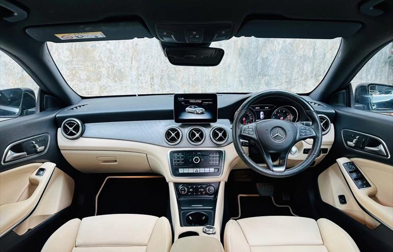ขายรถเก๋งมือสอง-mercedes-benz-เมอร์เซเดสเบนซ์-cla200-รถปี2017-รหัส79416-7dafdee8.jpg ขายรถเก๋งมือสอง-mercedes-benz-เมอร์เซเดสเบนซ์-cla200-รถปี2017-รหัส79416-7dafdee8.jpg