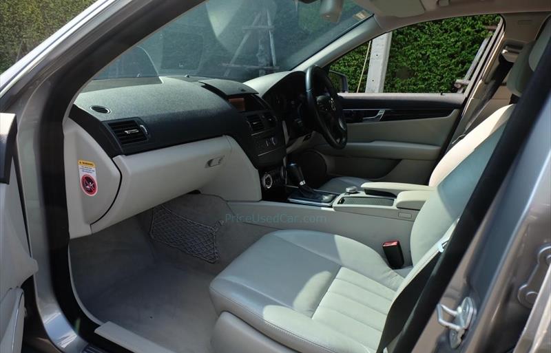 ขายรถเก๋งมือสอง-mercedes-benz-เมอร์เซเดสเบนซ์-c200-cgi-รถปี2011-รหัส79420-d14caeeb.jpg ขายรถเก๋งมือสอง-mercedes-benz-เมอร์เซเดสเบนซ์-c200-cgi-รถปี2011-รหัส79420-d14caeeb.jpg