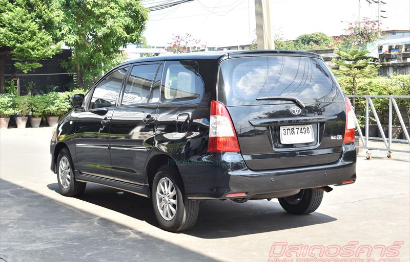 ขายรถตู้มือสอง toyota innova รถปี2015 รหัส 79441 รูปที่3