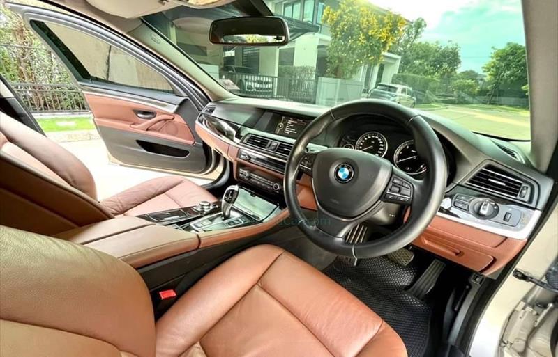 ขายรถเก๋งมือสอง-bmw-บีเอ็มดับบลิว-520d-ห้าสองศูนย์ดี-รถปี2014-รหัส79446-6420ba4c.jpg ขายรถเก๋งมือสอง-bmw-บีเอ็มดับบลิว-520d-ห้าสองศูนย์ดี-รถปี2014-รหัส79446-6420ba4c.jpg