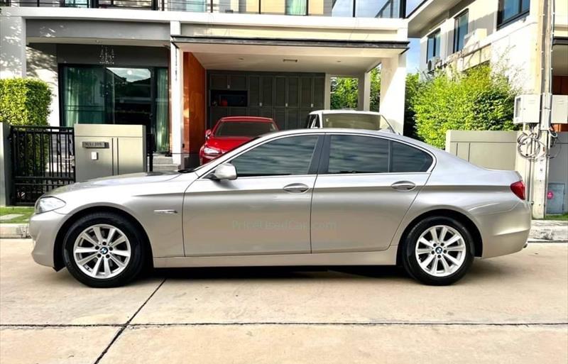 ขายรถเก๋งมือสอง-bmw-บีเอ็มดับบลิว-520d-ห้าสองศูนย์ดี-รถปี2014-รหัส79446-8ed0d4db.jpg ขายรถเก๋งมือสอง-bmw-บีเอ็มดับบลิว-520d-ห้าสองศูนย์ดี-รถปี2014-รหัส79446-8ed0d4db.jpg