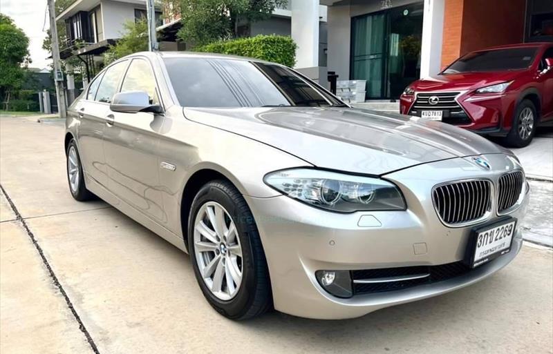 ขายรถเก๋งมือสอง-bmw-บีเอ็มดับบลิว-520d-ห้าสองศูนย์ดี-รถปี2014-รหัส79446-b9fff250.jpg ขายรถเก๋งมือสอง-bmw-บีเอ็มดับบลิว-520d-ห้าสองศูนย์ดี-รถปี2014-รหัส79446-b9fff250.jpg