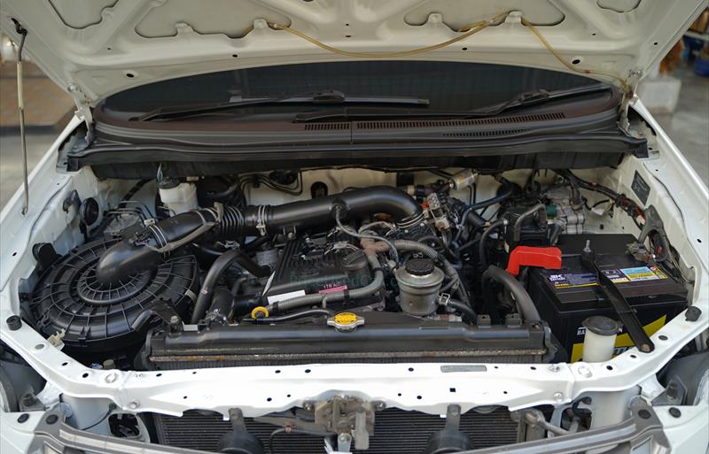 ขายรถตู้มือสอง-toyota-โตโยต้า-innova-อินโนวา-รถปี2015-รหัส79450-f2b35b70.jpg ขายรถตู้มือสอง-toyota-โตโยต้า-innova-อินโนวา-รถปี2015-รหัส79450-f2b35b70.jpg