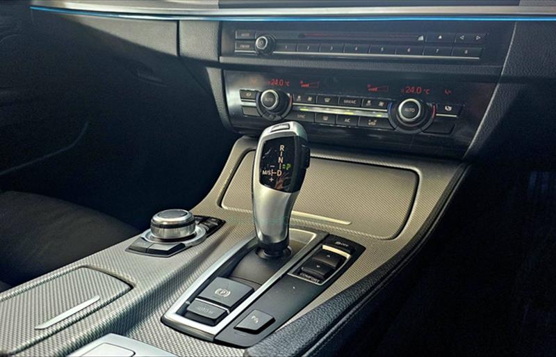 ขายรถเก๋งมือสอง-bmw-บีเอ็มดับบลิว-520d-ห้าสองศูนย์ดี-รถปี2016-รหัส79513-4f82faf5.jpg ขายรถเก๋งมือสอง-bmw-บีเอ็มดับบลิว-520d-ห้าสองศูนย์ดี-รถปี2016-รหัส79513-4f82faf5.jpg