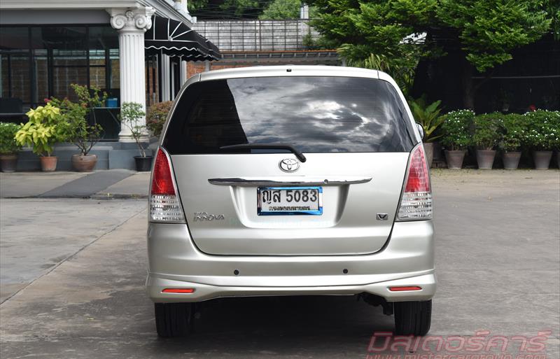 ขายรถตู้มือสอง toyota innova รถปี2011 รหัส 79525 รูปที่4