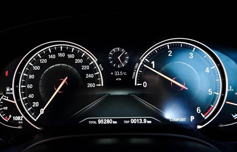 ขายรถเก๋งมือสอง-bmw-บีเอ็มดับบลิว-520d-ห้าสองศูนย์ดี-รถปี2018-รหัส79536-b2a96dcc.jpg ขายรถเก๋งมือสอง-bmw-บีเอ็มดับบลิว-520d-ห้าสองศูนย์ดี-รถปี2018-รหัส79536-b2a96dcc.jpg