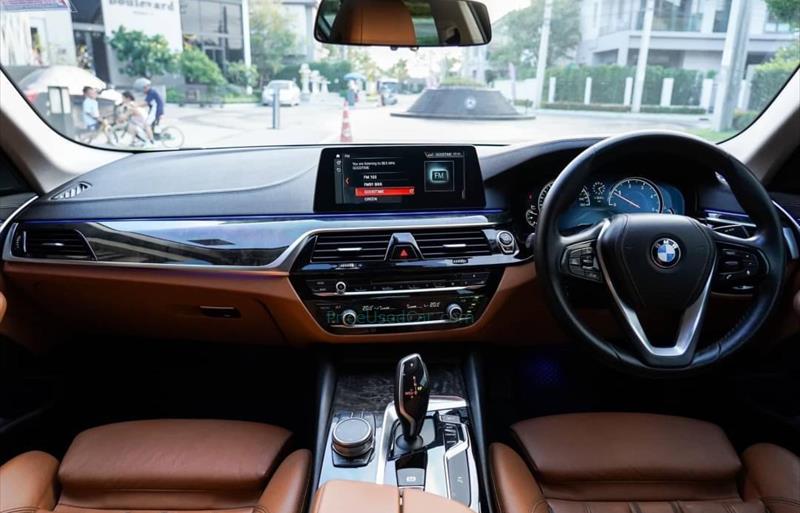 ขายรถเก๋งมือสอง-bmw-บีเอ็มดับบลิว-520d-ห้าสองศูนย์ดี-รถปี2018-รหัส79536-e1fd9b30.jpg ขายรถเก๋งมือสอง-bmw-บีเอ็มดับบลิว-520d-ห้าสองศูนย์ดี-รถปี2018-รหัส79536-e1fd9b30.jpg