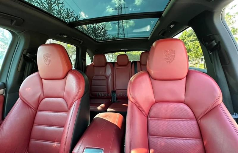 ขายรถ-suv-มือสอง-porsche-ปอร์เช่-cayenne-รถปี2016-รหัส79539-878a805b.jpg ขายรถ-suv-มือสอง-porsche-ปอร์เช่-cayenne-รถปี2016-รหัส79539-878a805b.jpg