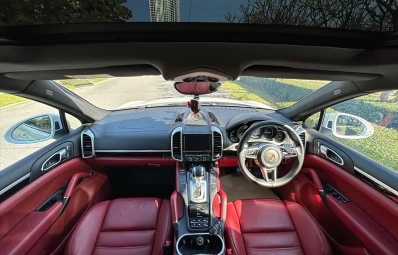 ขายรถ-suv-มือสอง-porsche-ปอร์เช่-cayenne-รถปี2016-รหัส79539-cfefbd9c.jpg ขายรถ-suv-มือสอง-porsche-ปอร์เช่-cayenne-รถปี2016-รหัส79539-cfefbd9c.jpg