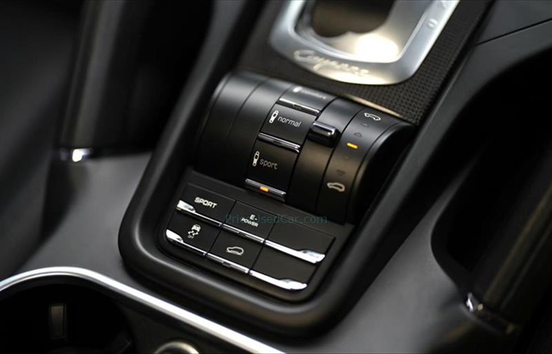 ขายรถ-suv-มือสอง-porsche-ปอร์เช่-cayenne-รถปี2012-รหัส79540-08996cb5.jpg ขายรถ-suv-มือสอง-porsche-ปอร์เช่-cayenne-รถปี2012-รหัส79540-08996cb5.jpg