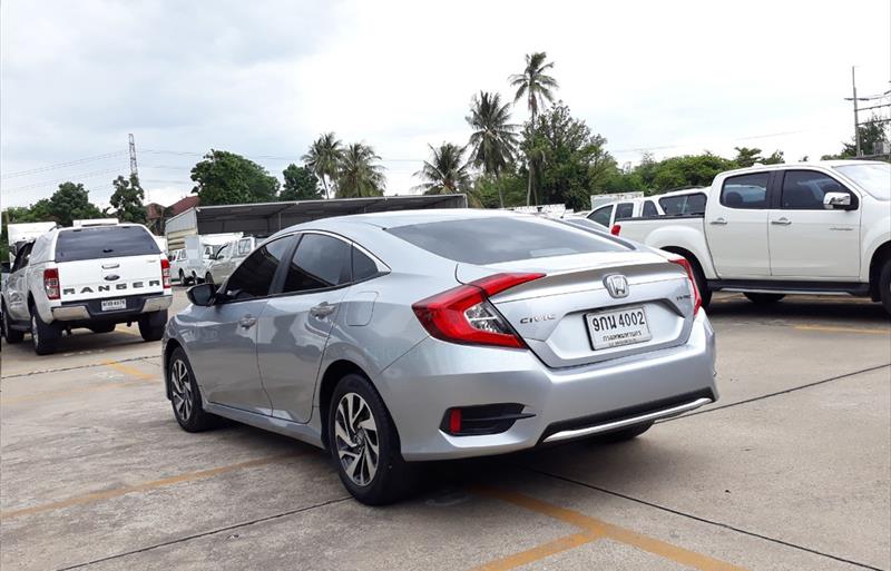 ขายรถเก๋งมือสอง-honda-ฮอนด้า-civic-ซีวิค-รถปี2020-รหัส79553-c5dc7591.jpg ขายรถเก๋งมือสอง-honda-ฮอนด้า-civic-ซีวิค-รถปี2020-รหัส79553-c5dc7591.jpg
