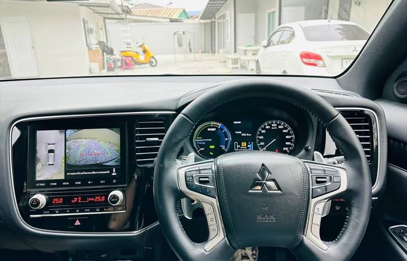 ขายรถ-suv-มือสอง-mitsubishi-มิตซูบิชิ-outlander-รถปี2022-รหัส79557-f5ecbfd7.jpg ขายรถ-suv-มือสอง-mitsubishi-มิตซูบิชิ-outlander-รถปี2022-รหัส79557-f5ecbfd7.jpg