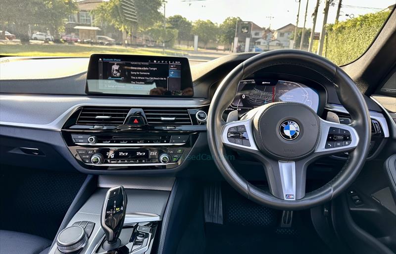 ขายรถเก๋งมือสอง-bmw-บีเอ็มดับบลิว-530i-รถปี2019-รหัส79597-0c08f3e3.jpg ขายรถเก๋งมือสอง-bmw-บีเอ็มดับบลิว-530i-รถปี2019-รหัส79597-0c08f3e3.jpg