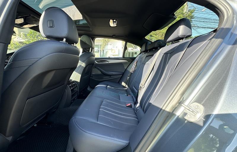 ขายรถเก๋งมือสอง-bmw-บีเอ็มดับบลิว-530i-รถปี2019-รหัส79597-41bf5e3a.jpg ขายรถเก๋งมือสอง-bmw-บีเอ็มดับบลิว-530i-รถปี2019-รหัส79597-41bf5e3a.jpg