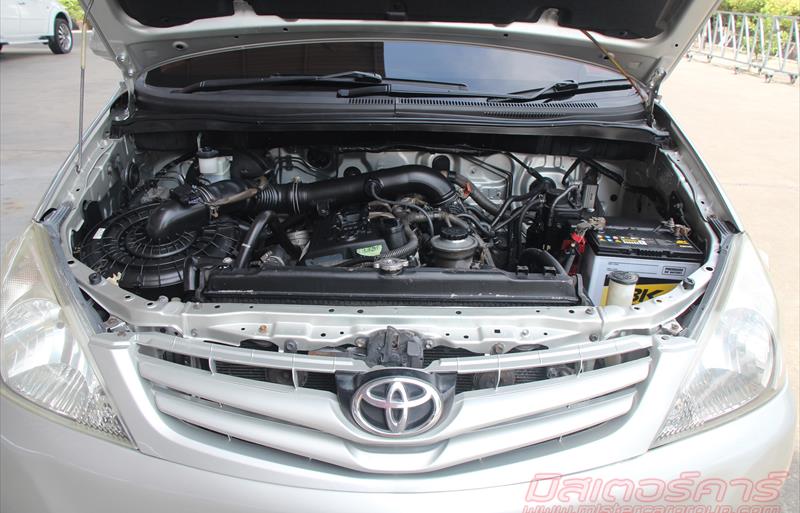 ขายรถตู้มือสอง toyota innova รถปี2010 รหัส 79613 รูปที่6