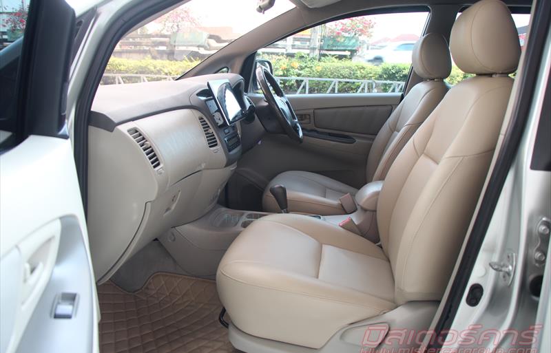 ขายรถตู้มือสอง toyota innova รถปี2010 รหัส 79613 รูปที่7