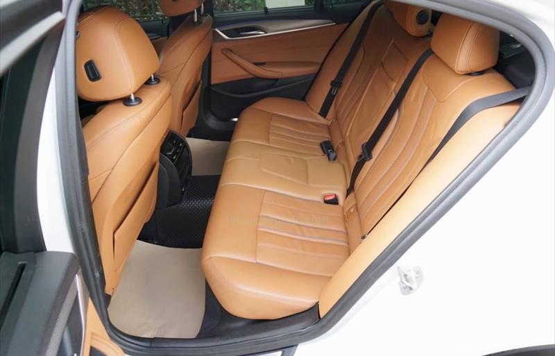 ขายรถเก๋งมือสอง-bmw-บีเอ็มดับบลิว-520d-ห้าสองศูนย์ดี-รถปี2018-รหัส79659-144fb483.jpg ขายรถเก๋งมือสอง-bmw-บีเอ็มดับบลิว-520d-ห้าสองศูนย์ดี-รถปี2018-รหัส79659-144fb483.jpg