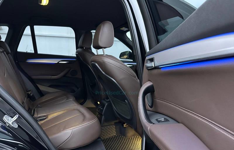 ขายรถ-suv-มือสอง-bmw-บีเอ็มดับบลิว-x1-เอ็กซ์1-รถปี2021-รหัส79671-55e7f01f.jpg ขายรถ-suv-มือสอง-bmw-บีเอ็มดับบลิว-x1-เอ็กซ์1-รถปี2021-รหัส79671-55e7f01f.jpg