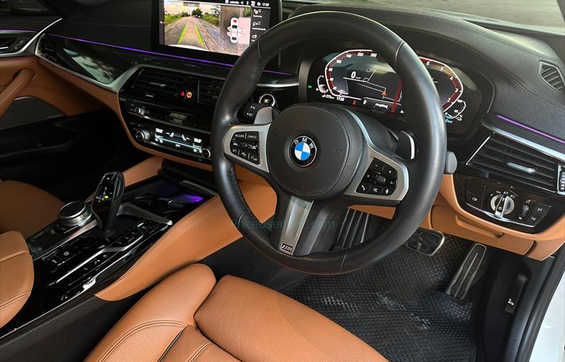 ขายรถเก๋งมือสอง bmw 530i รถปี2020 รหัส 79876 รูปที่6