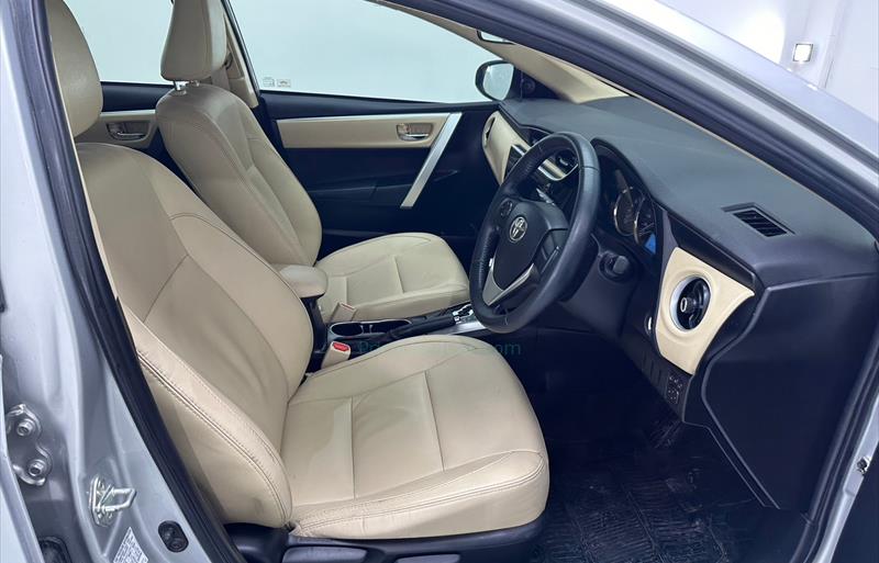 ขายรถเก๋งมือสอง-toyota-โตโยต้า-altis-อัลติส-รถปี2018-รหัส79877-38a97c15.jpg ขายรถเก๋งมือสอง-toyota-โตโยต้า-altis-อัลติส-รถปี2018-รหัส79877-38a97c15.jpg