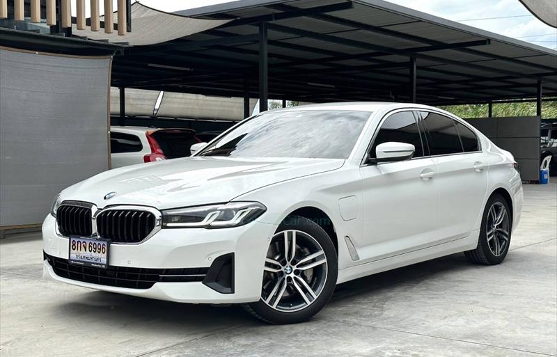รถเก๋งมือสอง BMW 530i รถปี 2021