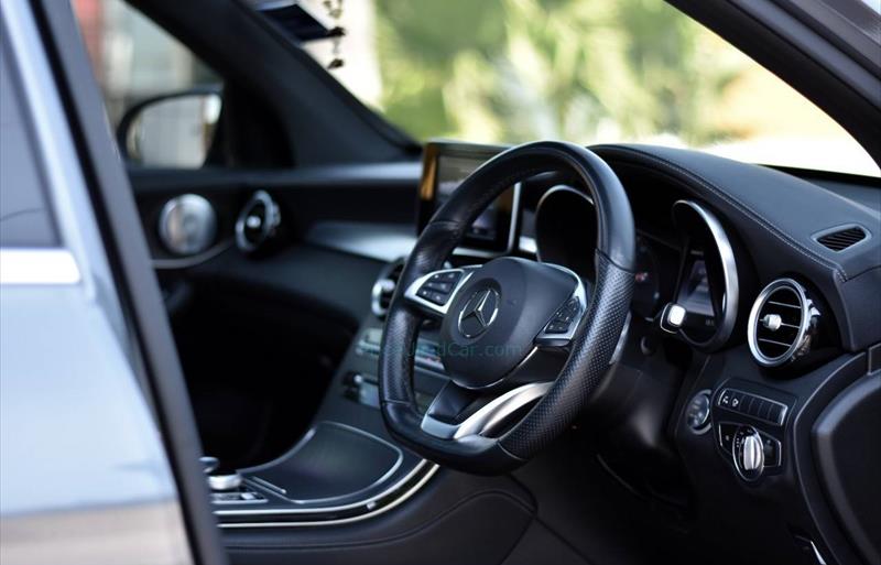 ขายรถเก๋งมือสอง-mercedes-benz-เมอร์เซเดสเบนซ์-glc250-จีแอลซีสองห้าศูนย์-รถปี2019-รหัส79884-34433a8d.jpg ขายรถเก๋งมือสอง-mercedes-benz-เมอร์เซเดสเบนซ์-glc250-จีแอลซีสองห้าศูนย์-รถปี2019-รหัส79884-34433a8d.jpg