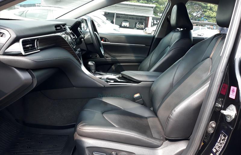 ขายรถเก๋งมือสอง-toyota-โตโยต้า-camry-คัมรี่-รถปี2020-รหัส79890-f3b7159e.jpg ขายรถเก๋งมือสอง-toyota-โตโยต้า-camry-คัมรี่-รถปี2020-รหัส79890-f3b7159e.jpg