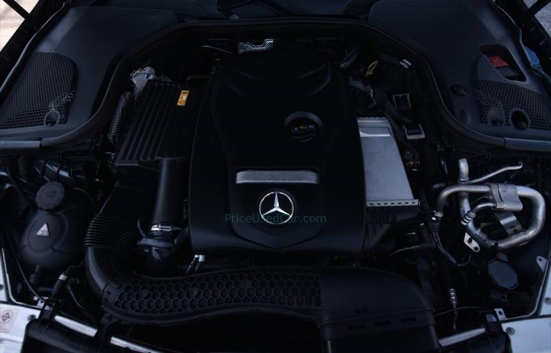 ขายรถเก๋งมือสอง-mercedes-benz-เมอร์เซเดสเบนซ์-e300-อีสามศูนย์ศูนย์-รถปี2018-รหัส79892-2f7f7568.jpg ขายรถเก๋งมือสอง-mercedes-benz-เมอร์เซเดสเบนซ์-e300-อีสามศูนย์ศูนย์-รถปี2018-รหัส79892-2f7f7568.jpg