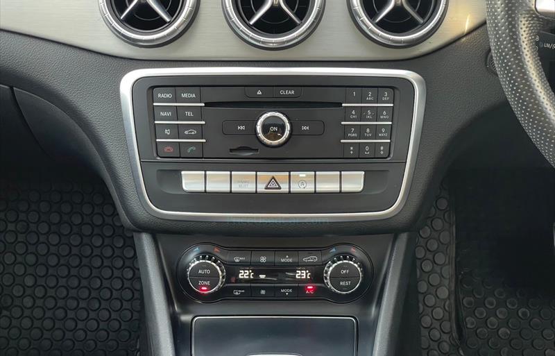 ขายรถเก๋งมือสอง-mercedes-benz-เมอร์เซเดสเบนซ์-cla250-amg-ซีแอลเอสองห้าศูนย์-เอเอ็มจี-รถปี2016-รหัส79907-da103fd6.jpg ขายรถเก๋งมือสอง-mercedes-benz-เมอร์เซเดสเบนซ์-cla250-amg-ซีแอลเอสองห้าศูนย์-เอเอ็มจี-รถปี2016-รหัส79907-da103fd6.jpg