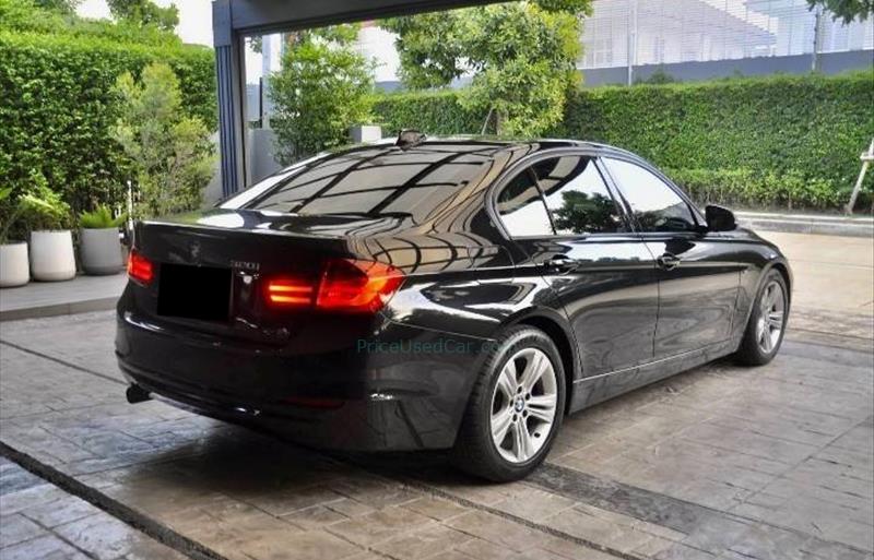 ขายรถเก๋งมือสอง bmw 320i รถปี2014 รหัส 79928 รูปที่3